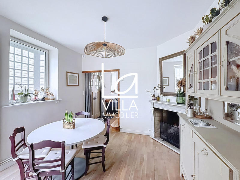 Maison traditionnelle - 75 m² - 4 pièces