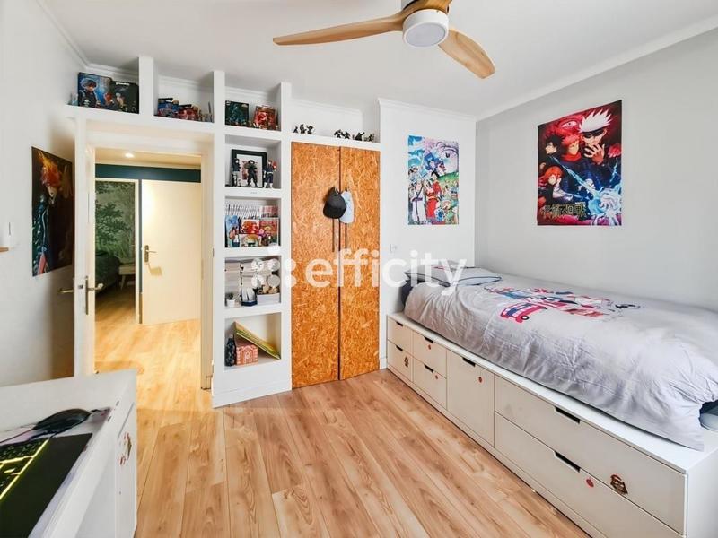 Appartement - 86 m² - 4 pièces