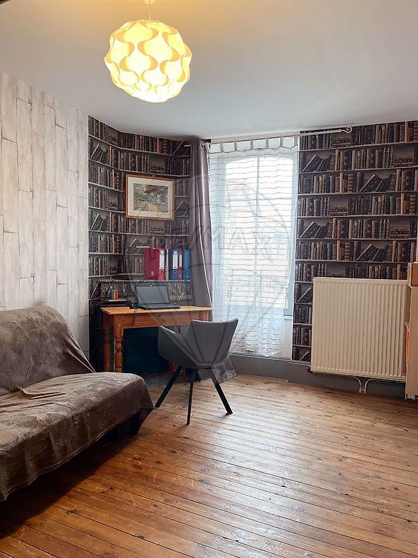 Maison - 162 m² - 7 pièces