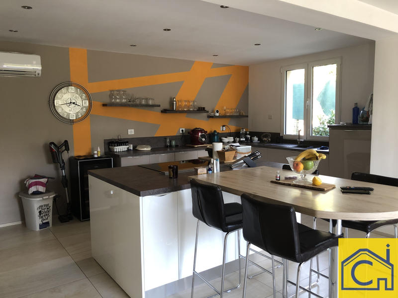 Maison - 190 m² - 6 pièces