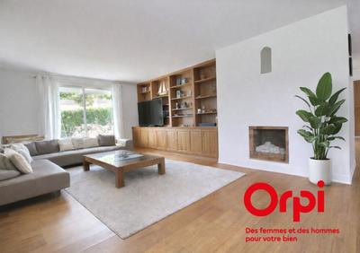 Maison - 155 m² - 7 pièces