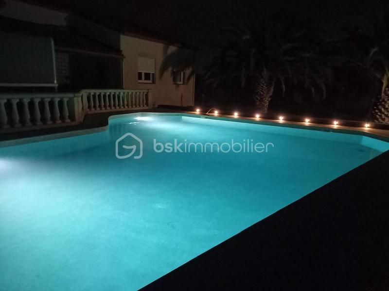 Villa - 180 m² - 5 pièces