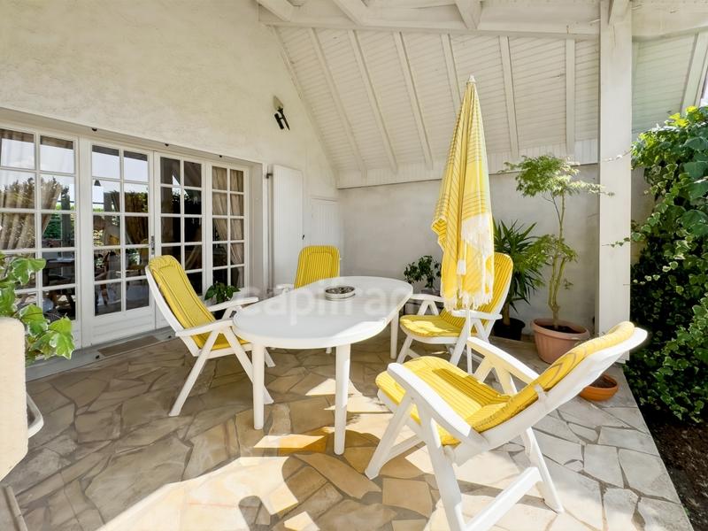 Maison - 102 m² - 4 pièces