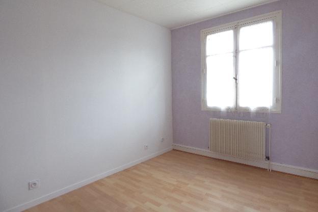 Maison - 82 m² - 6 pièces