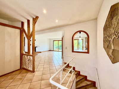 Maison - 148 m² - 7 pièces