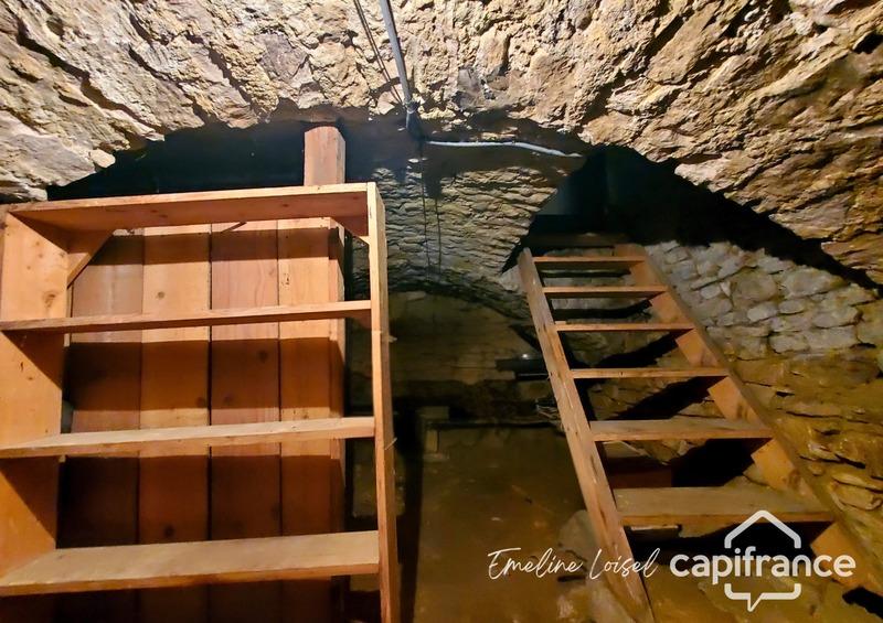 Appartement - 108 m² - 1 pièce