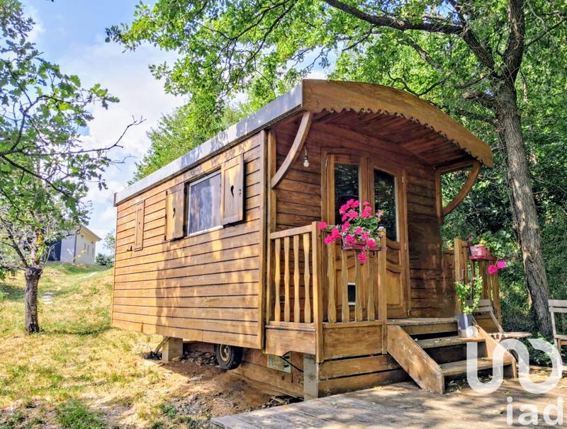 Maison - 180 m² - 6 pièces