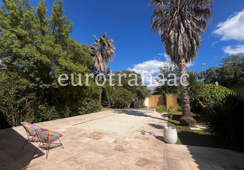 Maison - 139 m² - 5 pièces