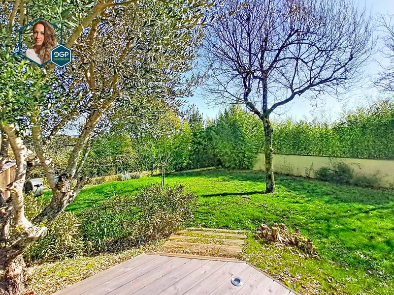 Maison - 93 m² - 4 pièces