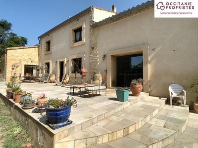 Propriété - 360 m² - 10 pièces