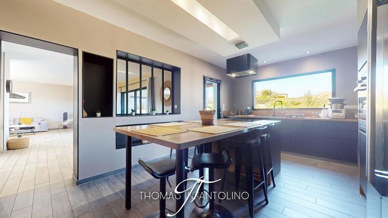 Maison - 160 m² - 7 pièces