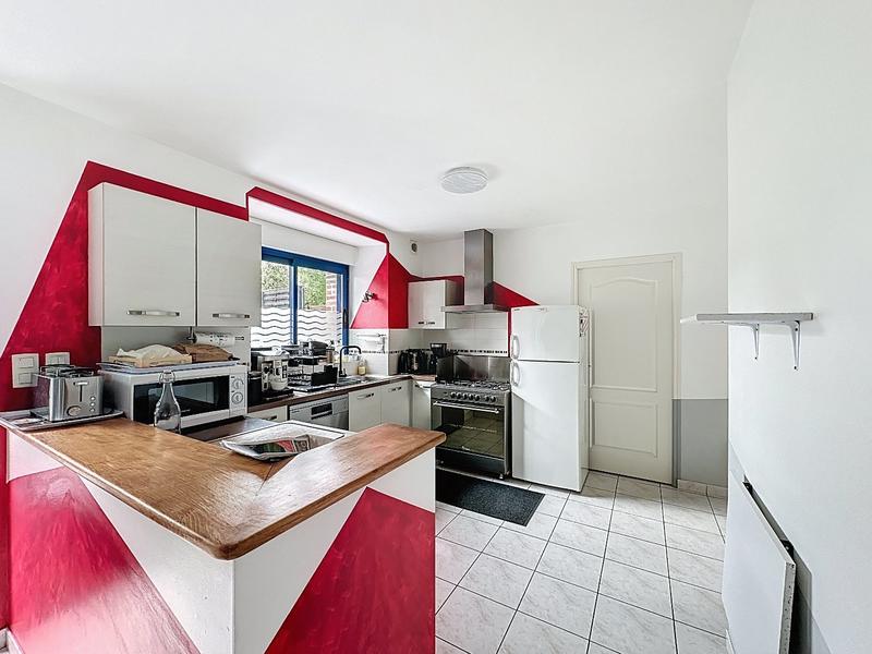 Maison - 149 m² - 8 pièces