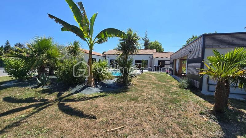 Maison - 194 m² - 7 pièces