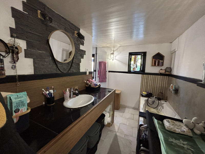 Maison - 145 m² - 7 pièces