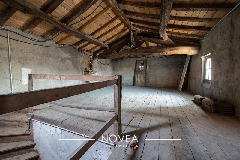 Appartement - 104 m² - 3 pièces