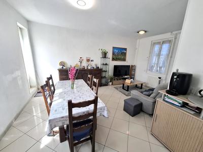 Maison - 77 m² - 4 pièces