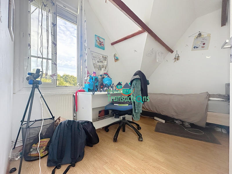 Maison traditionnelle - 171 m² - 7 pièces