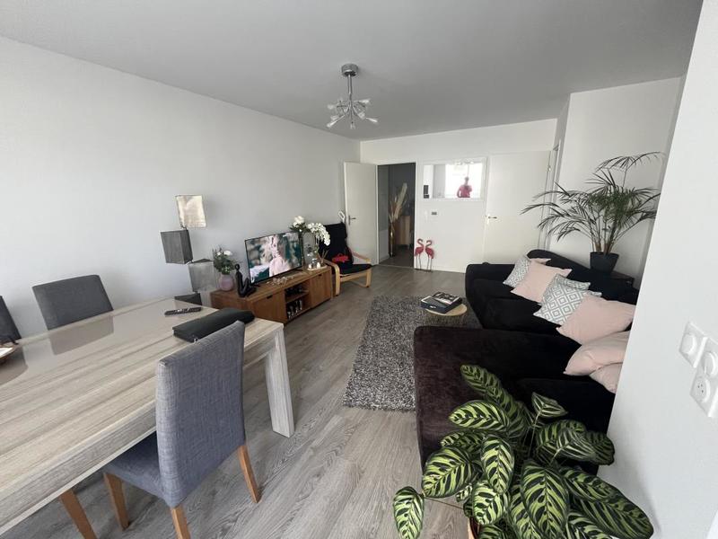 Appartement ancien - 69 m² - 3 pièces