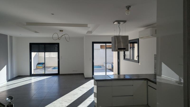 Villa - 140 m² - 5 pièces