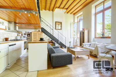 Appartement - 94 m² - 4 pièces