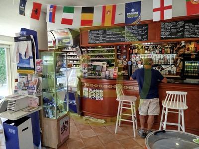 Fonds de commerce - 220 m²