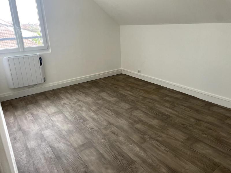 Appartement - 81 m² - 5 pièces