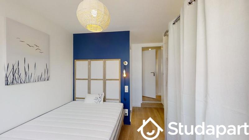 Chambre - 10 m² - 1 pièce