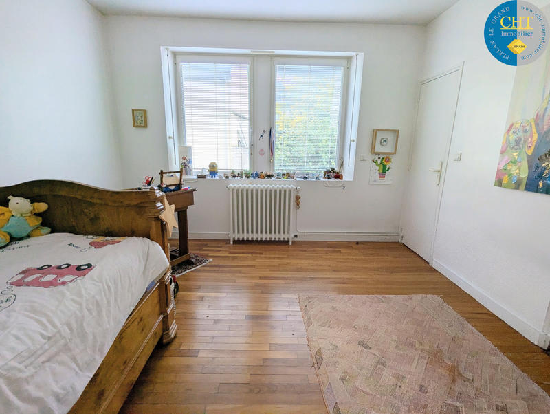 Maison - 179 m² - 7 pièces