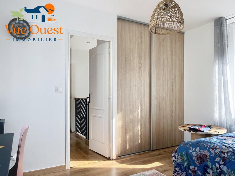 Maison - 96 m² - 4 pièces