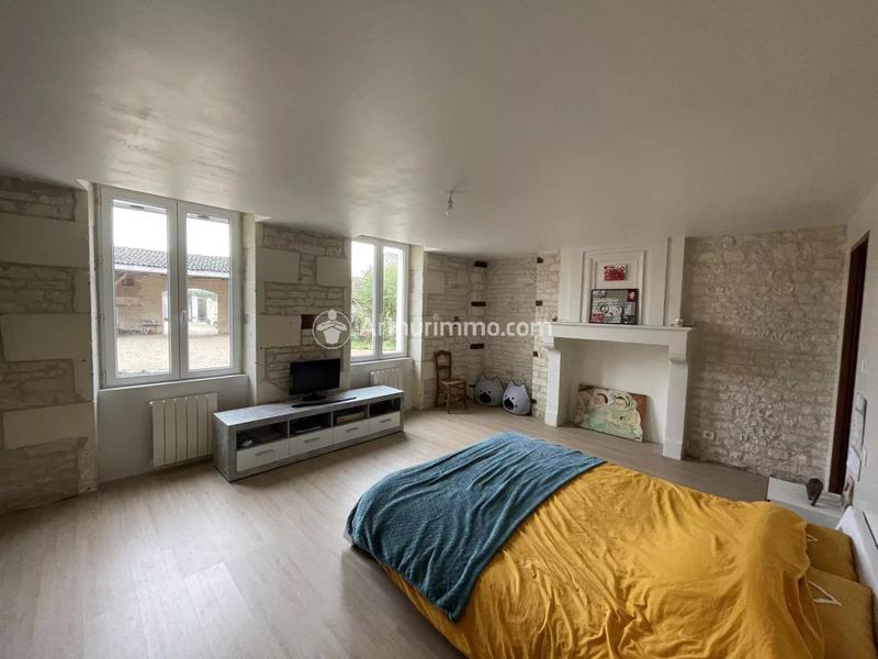 Maison - 183 m² - 8 pièces