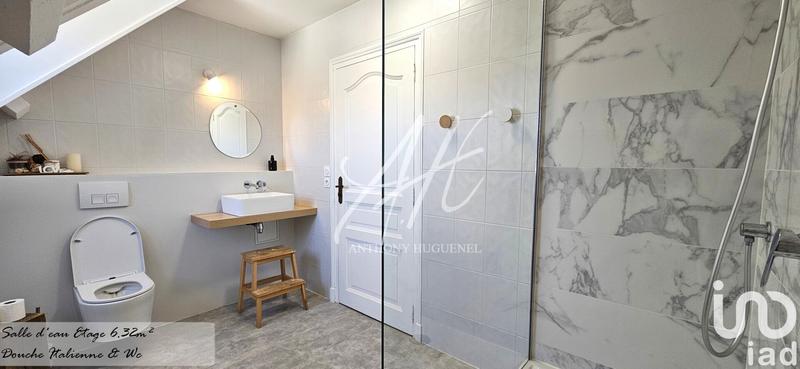 Maison - 180 m² - 6 pièces