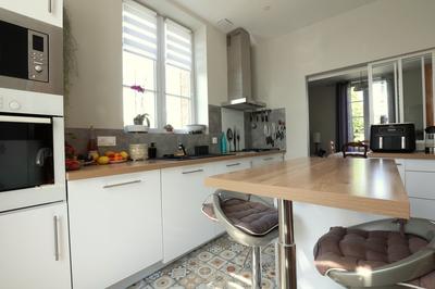 Maison - 144 m² - 6 pièces