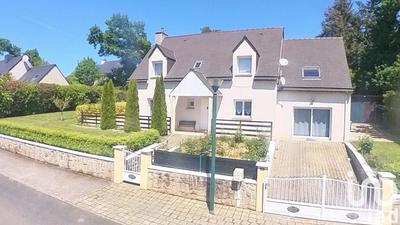 Maison - 167 m² - 9 pièces