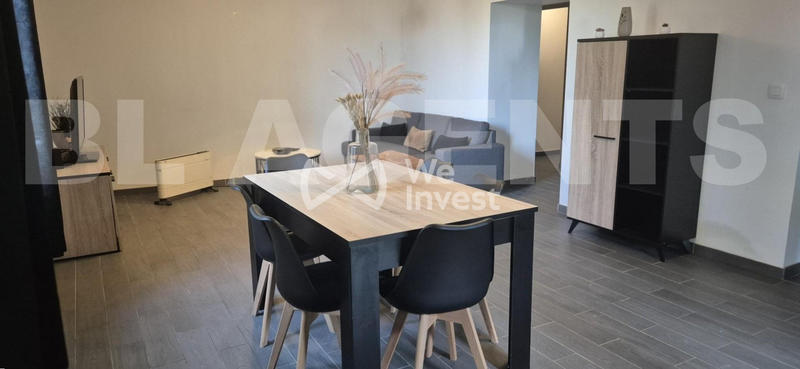 Maison - 650 m² - 20 pièces