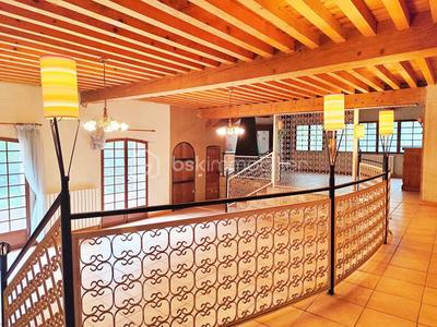 Maison en pierre - 175 m² - 5 pièces