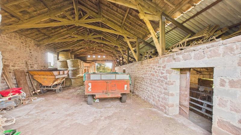 Corps de ferme - 142 m² - 6 pièces