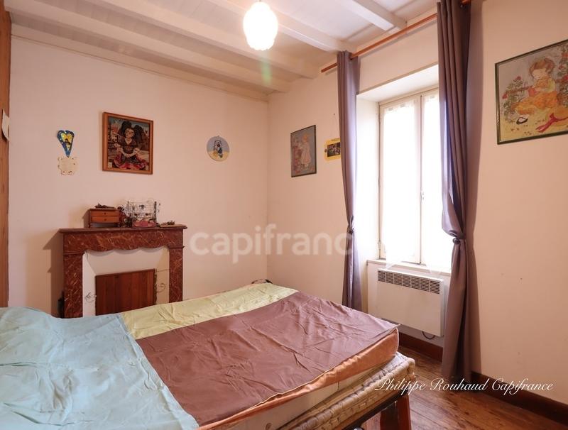 Maison - 77 m² - 7 pièces