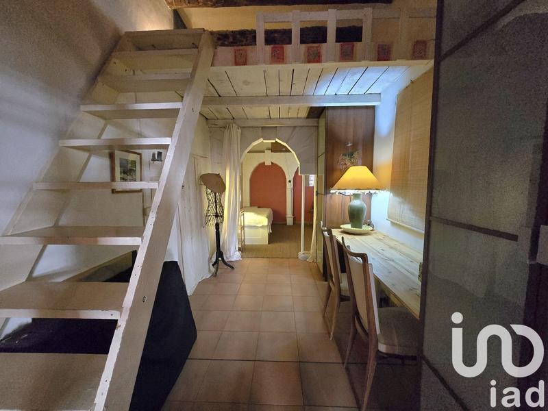 Loft - 112 m² - 3 pièces