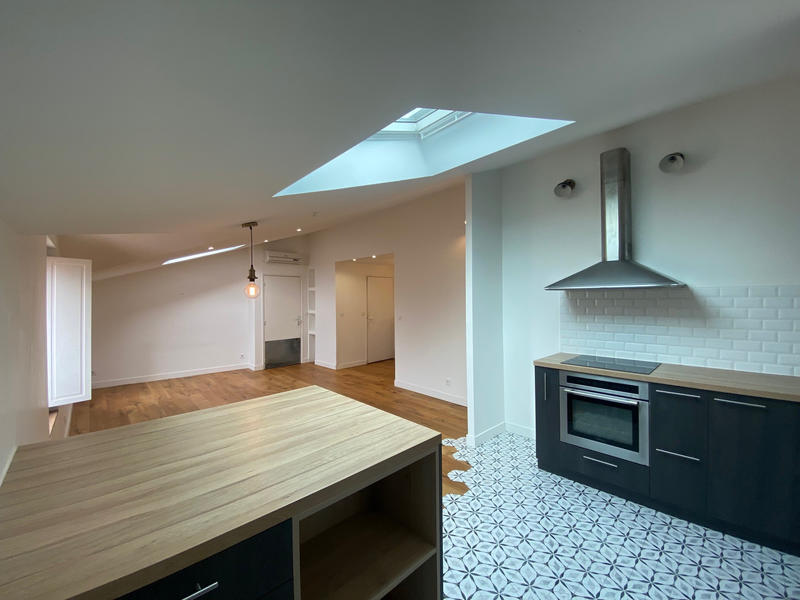 Appartement - 75 m² - 3 pièces