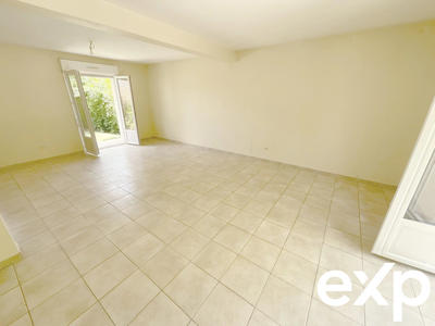 Maison - 101 m² - 6 pièces