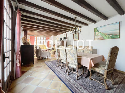 Maison - 125 m² - 5 pièces