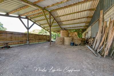 Maison - 187 m² - 8 pièces