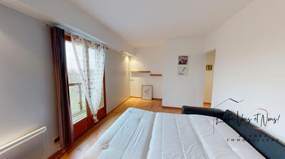 Maison ancienne - 217 m² - 7 pièces