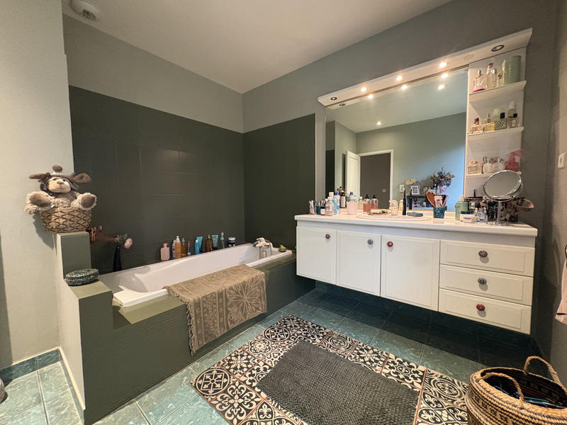 Maison - 140 m² - 4 pièces