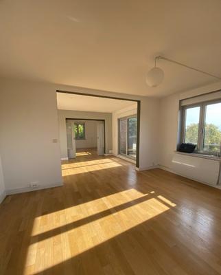 Appartement - 115 m² - 4 pièces