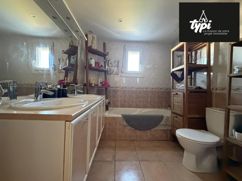 Maison - 140 m² - 7 pièces