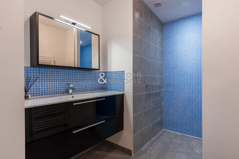 Appartement - 103 m² - 5 pièces