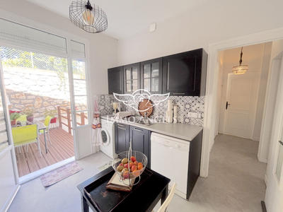 Appartement - 79 m² - 3 pièces