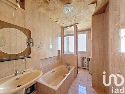 Appartement - 65 m² - 4 pièces