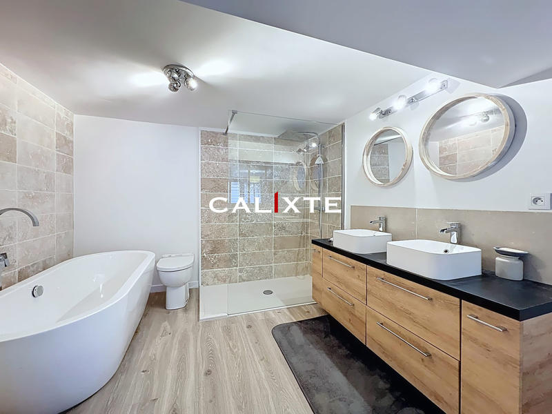 Villa - 166 m² - 4 pièces